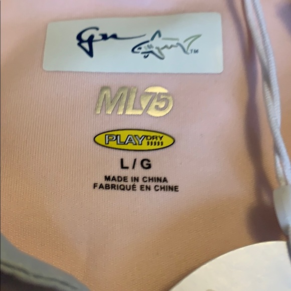 Ladys size large shirt - Picture 2 of 4